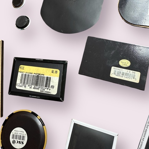 Lot Of 14 Travel Souvenir Refrigerator Magnets Las Vegas Crab Bird Etc - Picture 13 of 13